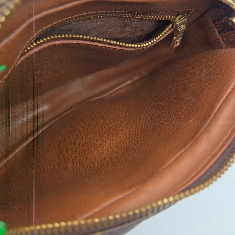 Project Piece - Louis Vuitton Jeune Fille - No Strap, inside peeling removed - Picture 7 of 14